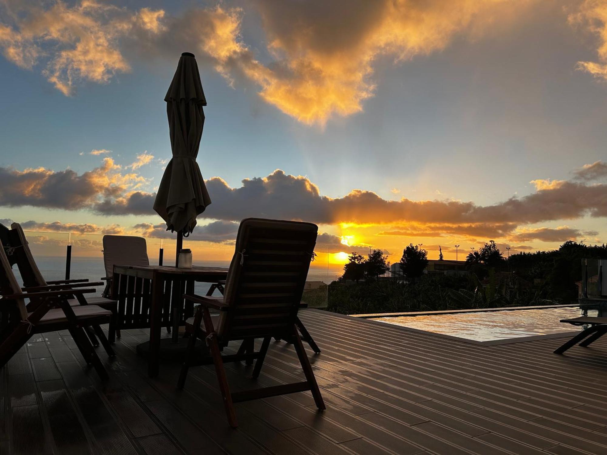 Villa Sea View Arco da Calheta  Exteriör bild