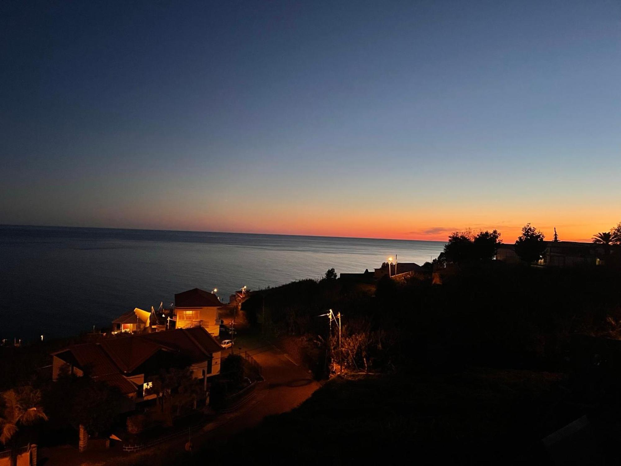 Villa Sea View Arco da Calheta  Exteriör bild